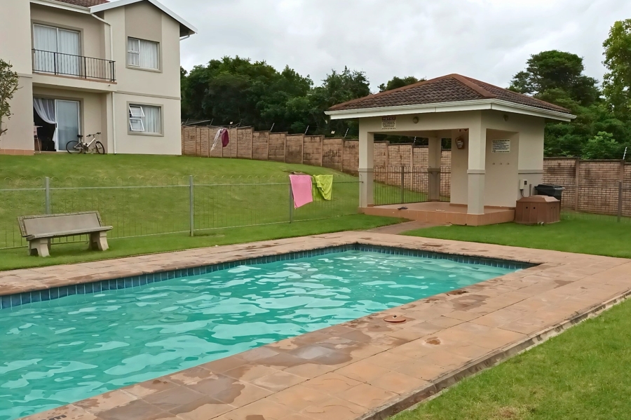 1 Bedroom Property for Sale in Beacon Bay Eastern Cape